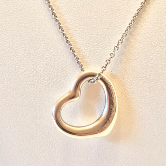 Tiffany&COElsa Peretti Open heart pendant Necklace - Picture 2 of 8
